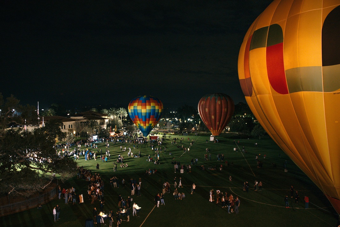 hot air balloons at Homecoming 