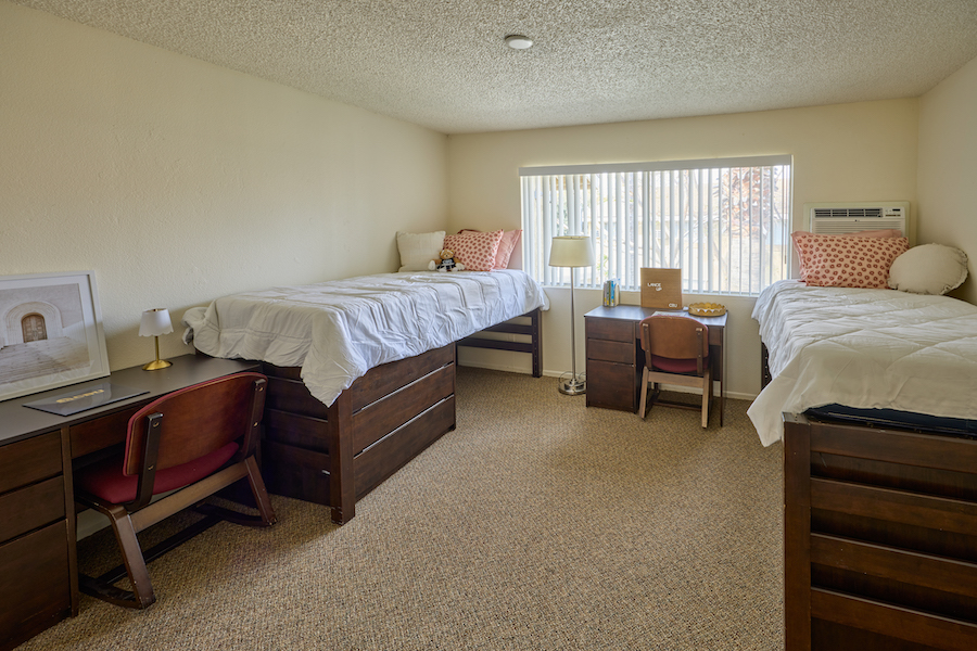 bedroom in the point