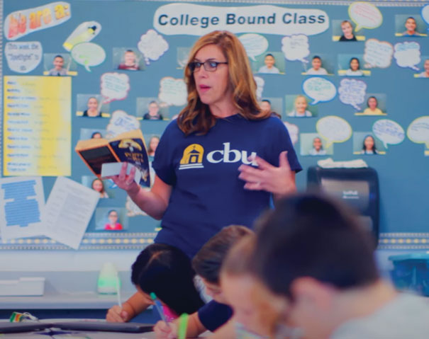 Tracy teaching in class